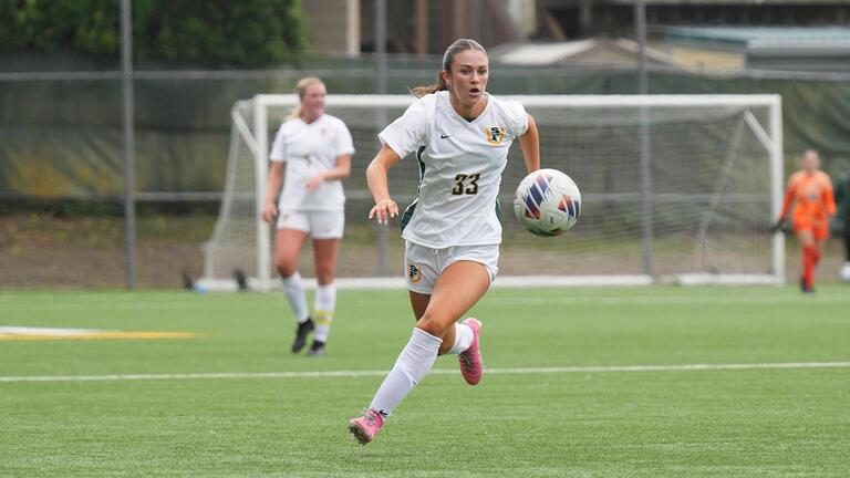 usf soccer player running