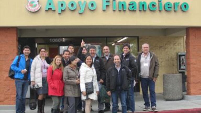 Apoyo Financiero outside