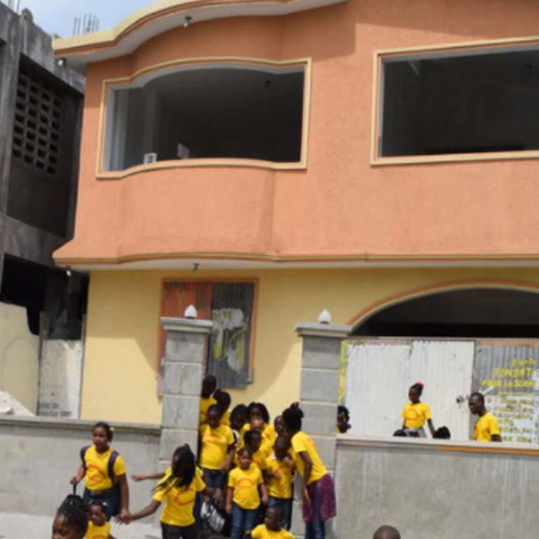 Library of the Sun  Carrefour, Haiti